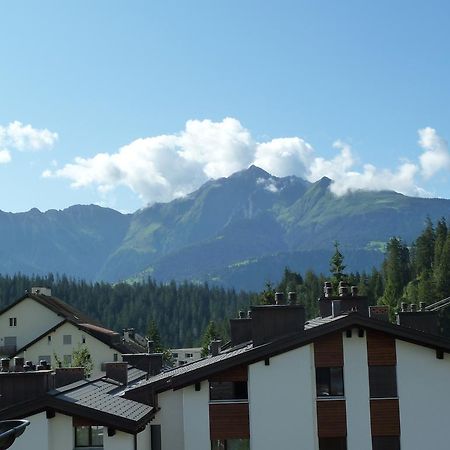 Ferienwohnung Murschetg Laax Oda fotoğraf