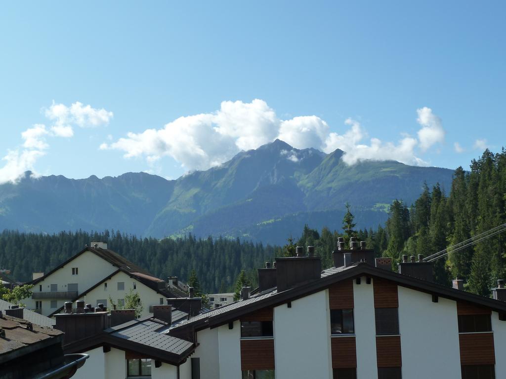 Ferienwohnung Murschetg Laax Oda fotoğraf