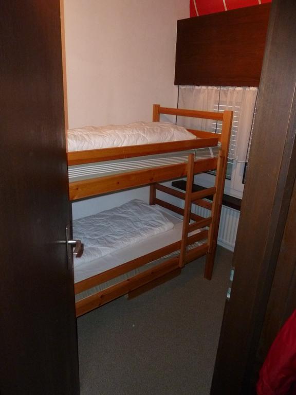 Ferienwohnung Murschetg Laax Oda fotoğraf